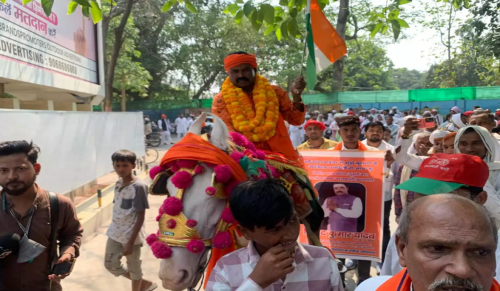 UP Lok Sabha Election: उत्तर प्रदेश में नामांकन वापस लेने की घटना बनी चिंता का विषय