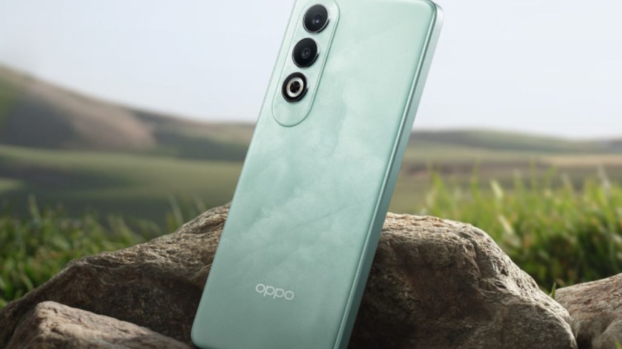 Oppo का धांसू स्मार्टफोन: 300MP Sony कैमरा और 7000mAh बैटरी के साथ जल्द लॉन्च