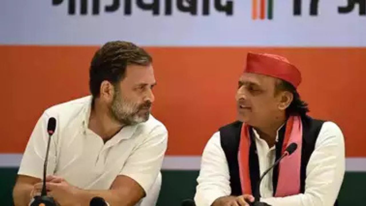 UP by-election: कांग्रेस के पास अब सिर्फ 3 विकल्प, सपा दो से ज्यादा सीट देने को नहीं तैयार