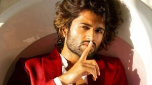 Vijay Deverakonda: विजय देवरकोंडा ने गिरने वाले वीडियो को प्रमोशन में किया मजेदार