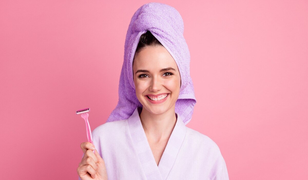 Women’s Shaving Tips: चेहरे की शेविंग से जुड़ी जरूरी बातें, महिलाओं को जानना चाहिए सही तरीका, नहीं तो हो सकता है नुकसान