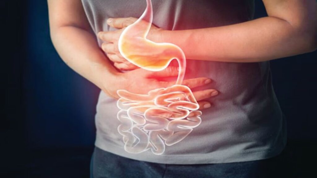 Health Tips: क्या आपके पेट में जलन और गैस की समस्या है? जानिए इन 4 ड्रिंक्स से मिलेगी राहत